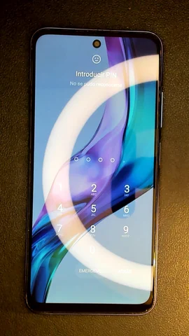 Foto tomada del Xiaomi Redmi Note 10 5G de R**l posterior a la reparación de pantalla el 10 de Abril de 2023