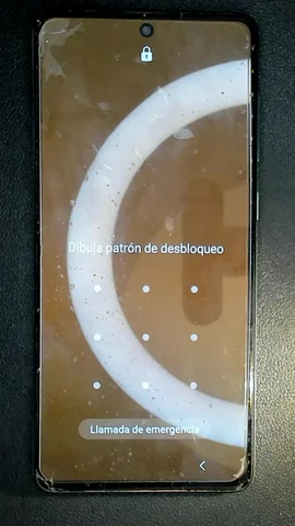 Samsung Galaxy A71 de M***a antes de la reparación de pantalla