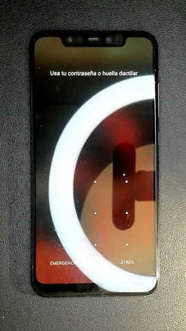 Xiaomi Mi 8 de I*****o antes de la reparación de batería