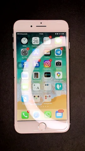 Foto tomada del Apple iPhone 8 Plus de J**e posterior a la reparación de pantalla el 26 de Abril de 2023