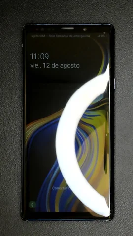 Foto tomada del Samsung Galaxy Note9 de M****l posterior a la reparación de batería y tapa trasera y pantalla el 28 de Abril de 2023