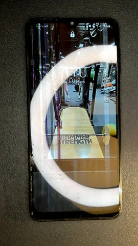 Samsung Galaxy A32 5G de I*****o antes de la reparación de pantalla