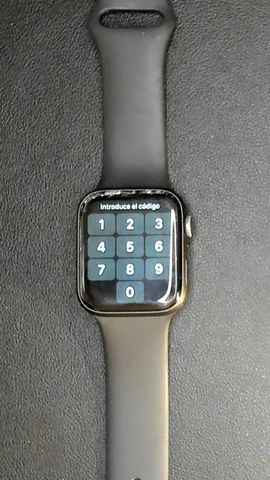 Apple Watch Serie 4 44mm de J*****a antes de la reparación de cristal (sólo cristal y no el digitalizador)