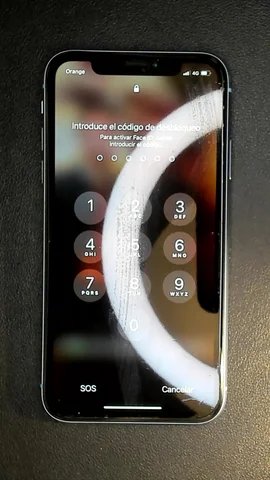 Foto tomada del Apple iPhone XR de F*******o posterior a la reparación de auricular el 31 de Mayo de 2023