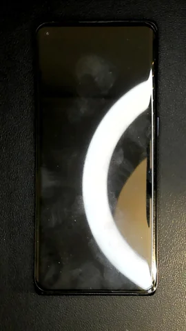 Oppo Find X3 Neo de S****e antes de la reparación de puerto de carga