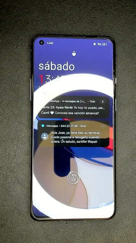 Foto tomada del OnePlus 8T de J**e posterior a la reparación de batería el 8 de Junio de 2023