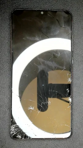 Xiaomi Redmi Note 8 Pro de R****l antes de la reparación de pantalla