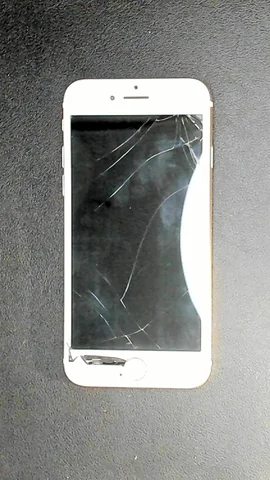 Apple iPhone 7 de J*****n antes de la reparación de puerto de carga y micrófono y pantalla