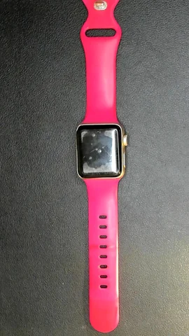 Apple Watch Serie 2 38mm de D***a antes de la reparación de batería