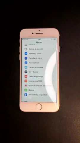Apple iPhone 8 de F*******o antes de la reparación de puerto de carga