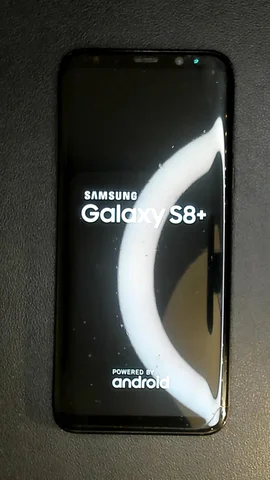 Foto tomada del Samsung Galaxy S8+ de F*******o posterior a la reparación de batería el 26 de Junio de 2023