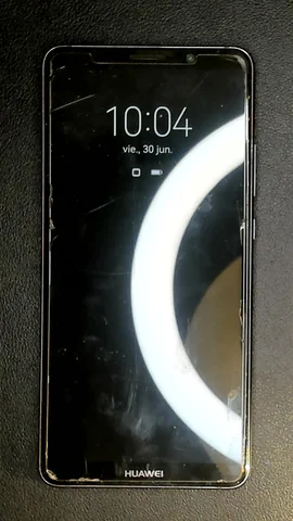 Huawei Mate 10 Pro de T***s antes de la reparación de puerto de carga