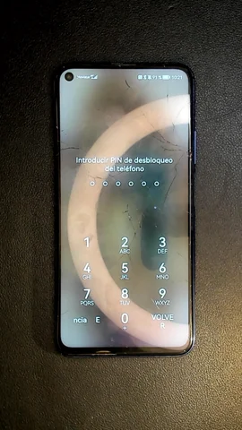Huawei nova 5T de R***o antes de la reparación de pantalla