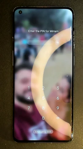 Foto tomada del OnePlus 9 Pro de M****m posterior a la reparación de pantalla el 21 de Julio de 2023