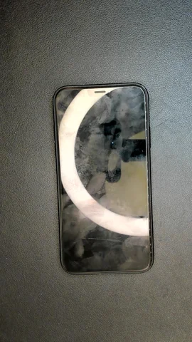 Apple iPhone XR de E*******h antes de la reparación de sensor de proximidad