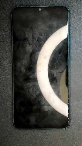 Xiaomi Redmi 9 de C****n antes de la reparación de puerto de carga