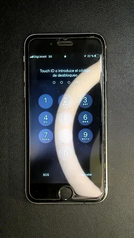 Foto tomada del Apple iPhone 6 de M***a posterior a la reparación de batería el 11 de Septiembre de 2023