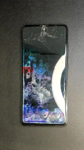 Samsung Galaxy A51 de A*****o antes de la reparación de pantalla