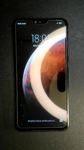 Foto tomada del Xiaomi Mi 8 Lite de F******o posterior a la reparación de auricular el 3 de Octubre de 2023