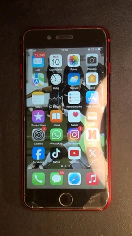 Apple iPhone 8 Plus de F*******o antes de la reparación de pantalla