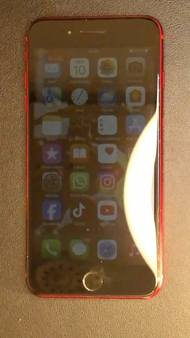 Foto tomada del Apple iPhone 8 Plus de F*******o posterior a la reparación de pantalla el 10 de Octubre de 2023