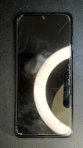 Xiaomi Poco X3 Pro de A****s antes de la reparación de batería