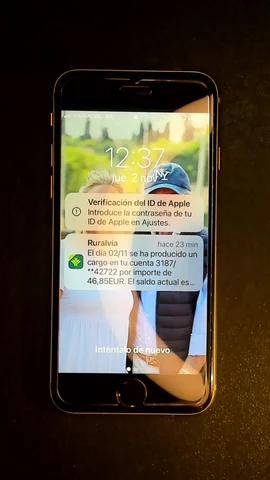 Foto tomada del Apple iPhone 6s de J*****n posterior a la reparación de batería el 2 de Noviembre de 2023