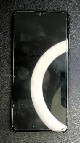 Xiaomi Mi 9 Lite de A*****n antes de la reparación de batería