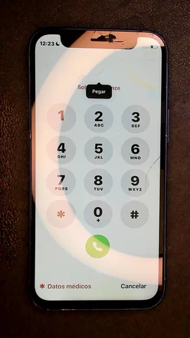Foto tomada del Apple iPhone 12 mini de S****l posterior a la reparación de batería el 7 de Noviembre de 2023
