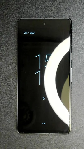 Foto tomada del Google Pixel 7 de J***e posterior a la reparación de pantalla el 20 de Noviembre de 2023