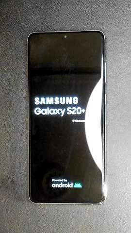 Foto tomada del Samsung Galaxy S20+ 5G de A*******o posterior a la reparación de batería el 21 de Noviembre de 2023