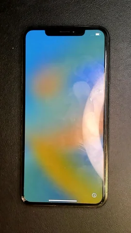 Apple iPhone XS Max de J**é antes de la reparación de pantalla