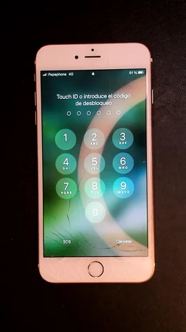 Apple iPhone 6s Plus de J****n antes de la reparación de pantalla