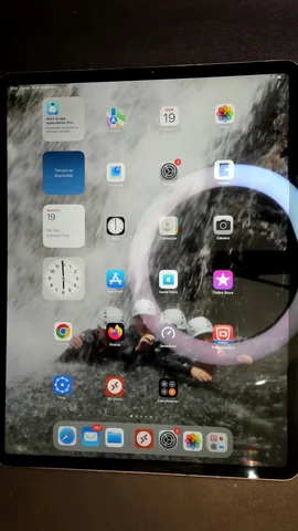 Foto tomada del Apple iPad Pro 12.9 (2018) de J*****n posterior a la reparación de pantalla el 18 de Diciembre de 2023