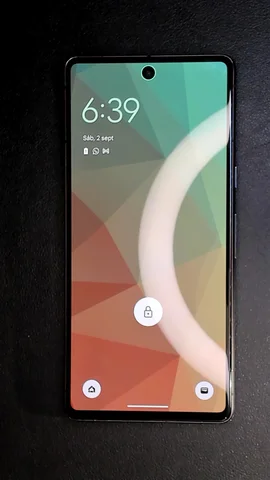 Foto tomada del Google Pixel 7 de P***o posterior a la reparación de pantalla el 18 de Diciembre de 2023