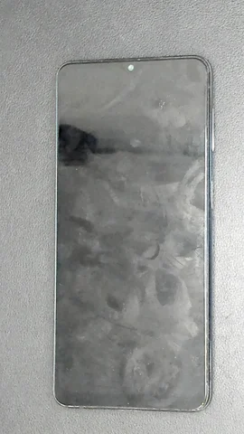 Samsung Galaxy A32 5G de M***n antes de la reparación de puerto de carga