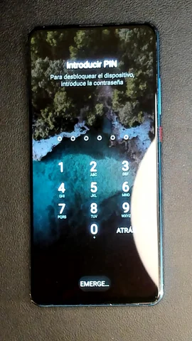 Foto tomada del Xiaomi Mi 9T Pro de A*****o posterior a la reparación de pantalla el 6 de Febrero de 2024