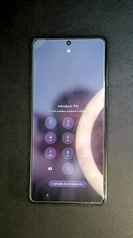 Samsung Galaxy A71 de C******a antes de la reparación de auricular