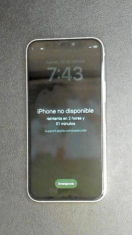 Foto tomada del Apple iPhone 12 mini de M***a posterior a la reparación de pantalla el 22 de Febrero de 2024