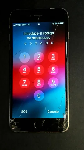 Apple iPhone 6 Plus de L******o antes de la reparación de pantalla