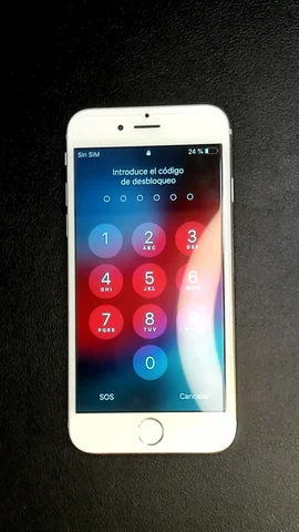 Foto tomada del Apple iPhone 6 de A***n posterior a la reparación de batería el 15 de Marzo de 2024