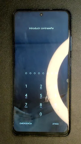 Foto tomada del Xiaomi Mi 10T Lite 5G de A****n posterior a la reparación de batería el 21 de Marzo de 2024