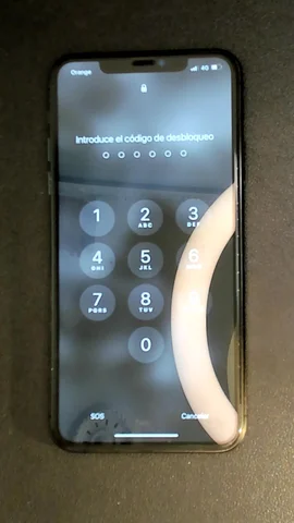 Foto tomada del Apple iPhone 11 Pro Max de J**i posterior a la reparación de pantalla el 15 de Abril de 2024