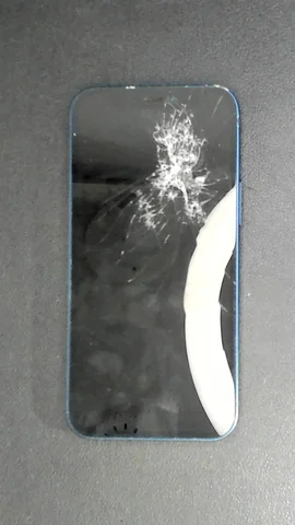 Apple iPhone 12 mini de P***o antes de la reparación de pantalla y tapa trasera