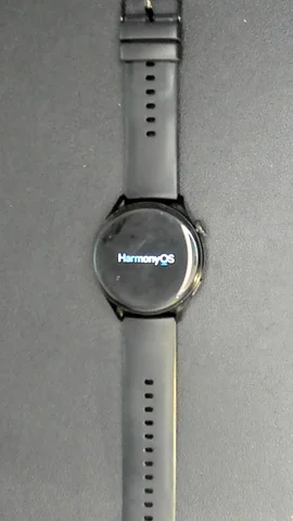 Foto tomada del Huawei Watch 3 de J**e posterior a la reparación de batería el 17 de Abril de 2024