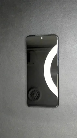 Xiaomi Redmi Note 11 de J**e antes de la reparación de pantalla