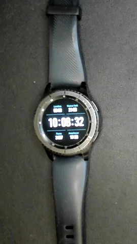 Foto tomada del Samsung Gear S3 frontier de J****r posterior a la reparación de batería el 2 de Mayo de 2024