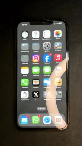 Apple iPhone 12 Pro Max de A*****n antes de la reparación de batería