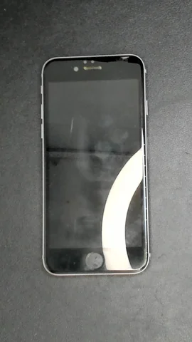 Apple iPhone 6s de I****o antes de la reparación de batería