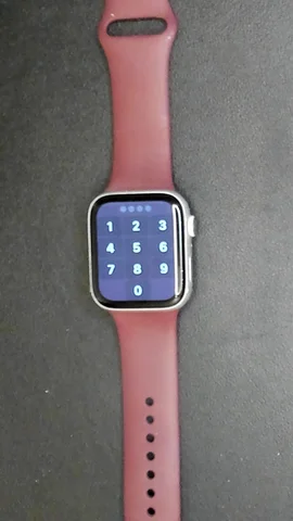 Foto tomada del Apple Watch Serie 5 44mm de M****n posterior a la reparación de batería el 8 de Mayo de 2024